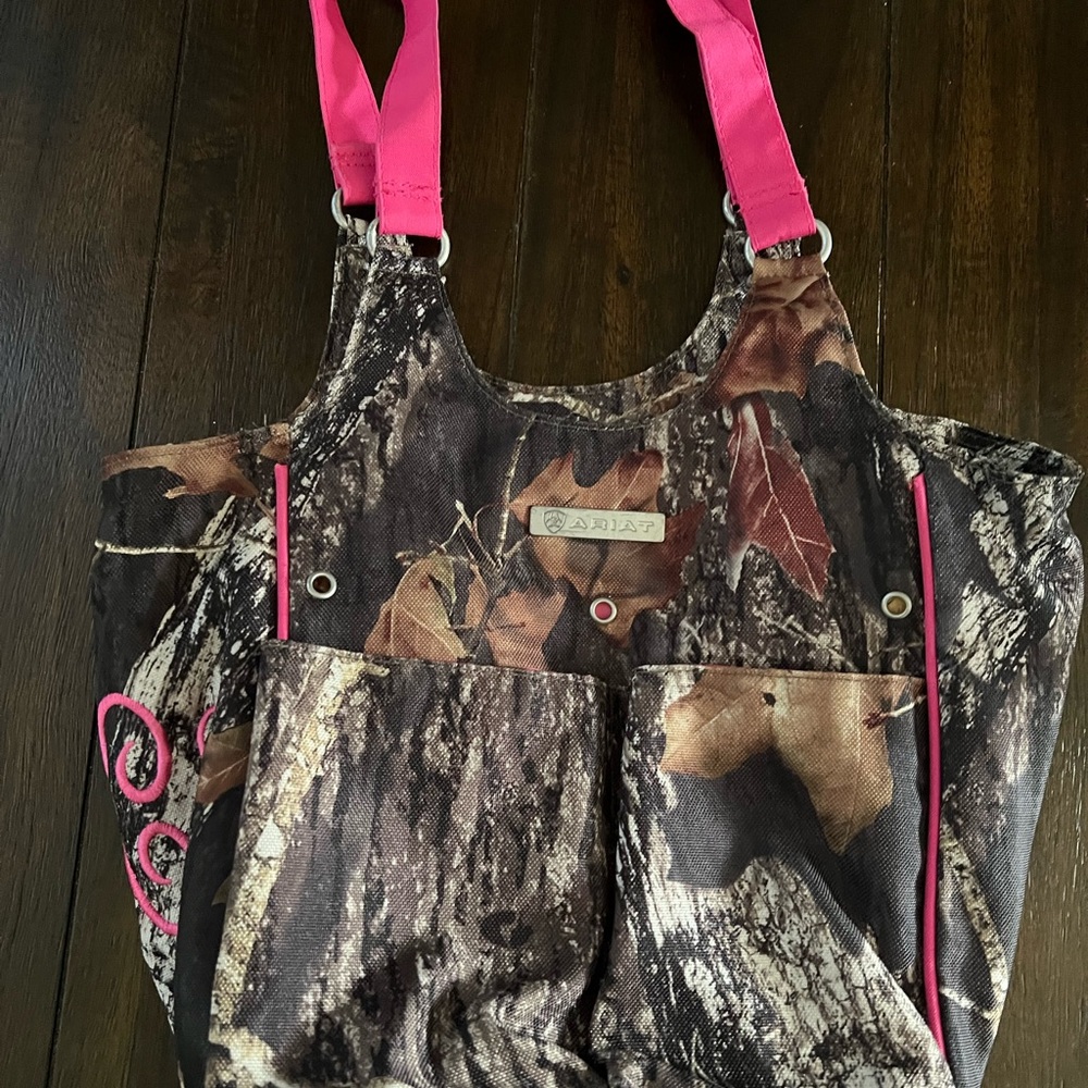 Ariat Camouflage and Pink Shoulder Bag